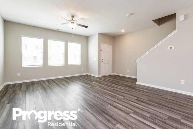 Building Photo - 330 Stone Arbor Wy