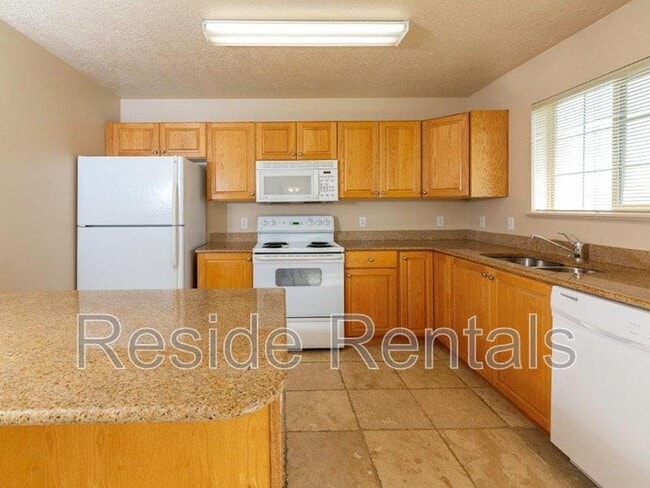 Foto del edificio - 1754 N 500 W