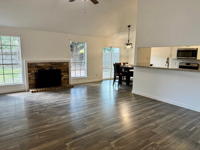 Foto del edificio - 2507 John Crump Ln