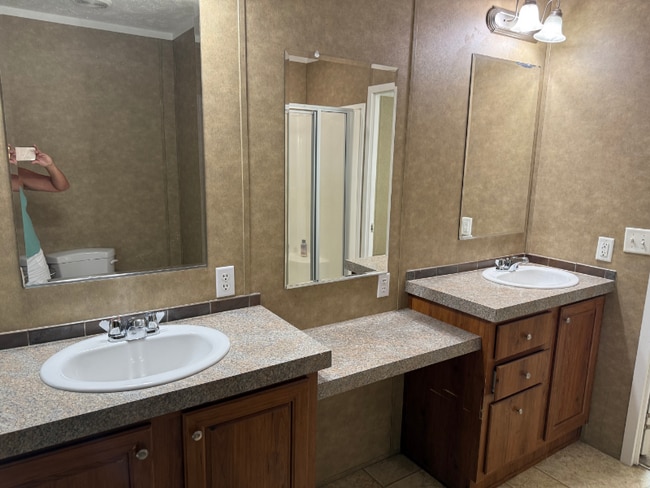 Building Photo - 267 Little Cove Creek Dr