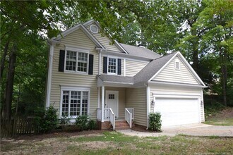 Building Photo - 4737 Sinclair Dr