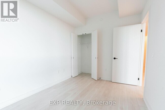 Building Photo - 117 Broadway Ave