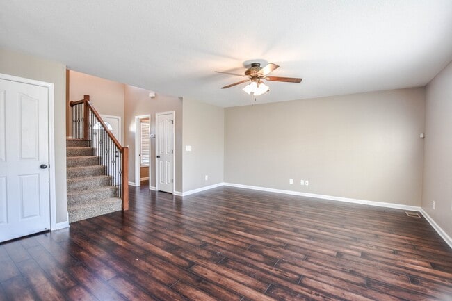 Building Photo - Pet Friendly in Fox Crossing!