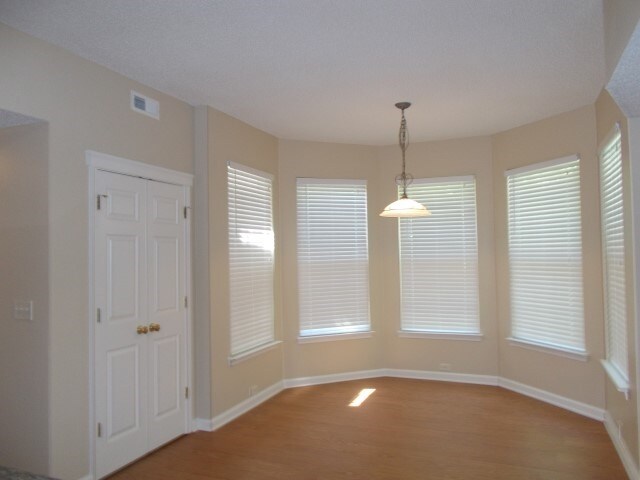 Building Photo - 8526 Fox Tail Lane