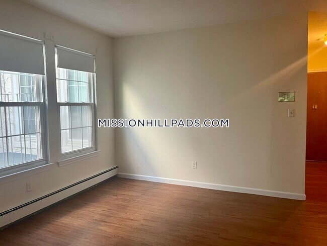 Building Photo - 74 S Huntington Ave