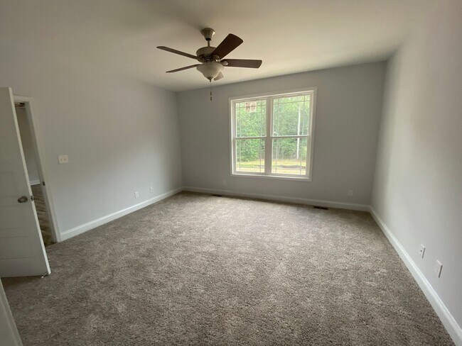 Building Photo - 3 Bedroom Single Family Home in Spotsylvania