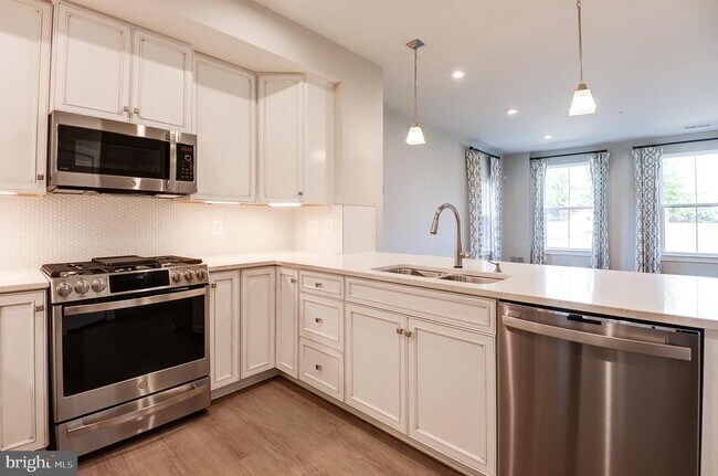 Foto del edificio - 1743 Dunnington Pl