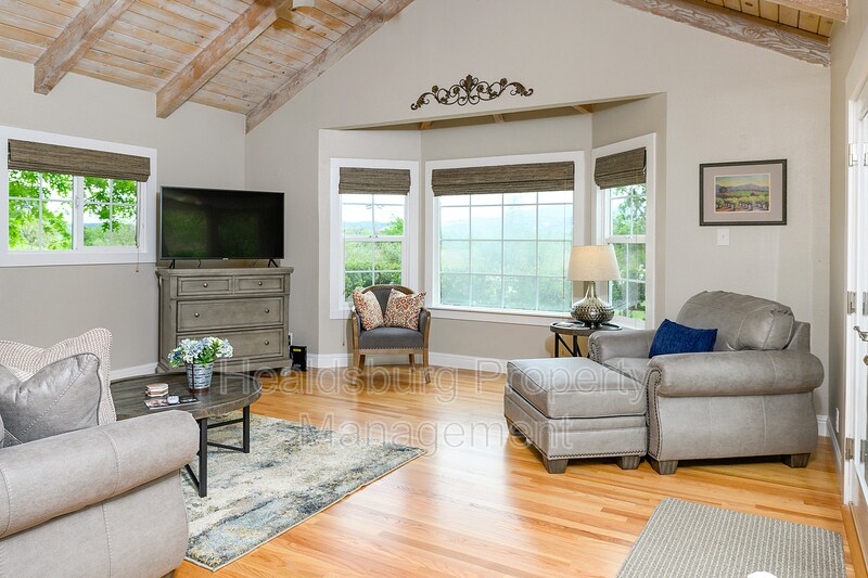 9244 Eastside Rd, Healdsburg, CA 95448 House Rental in Healdsburg, CA