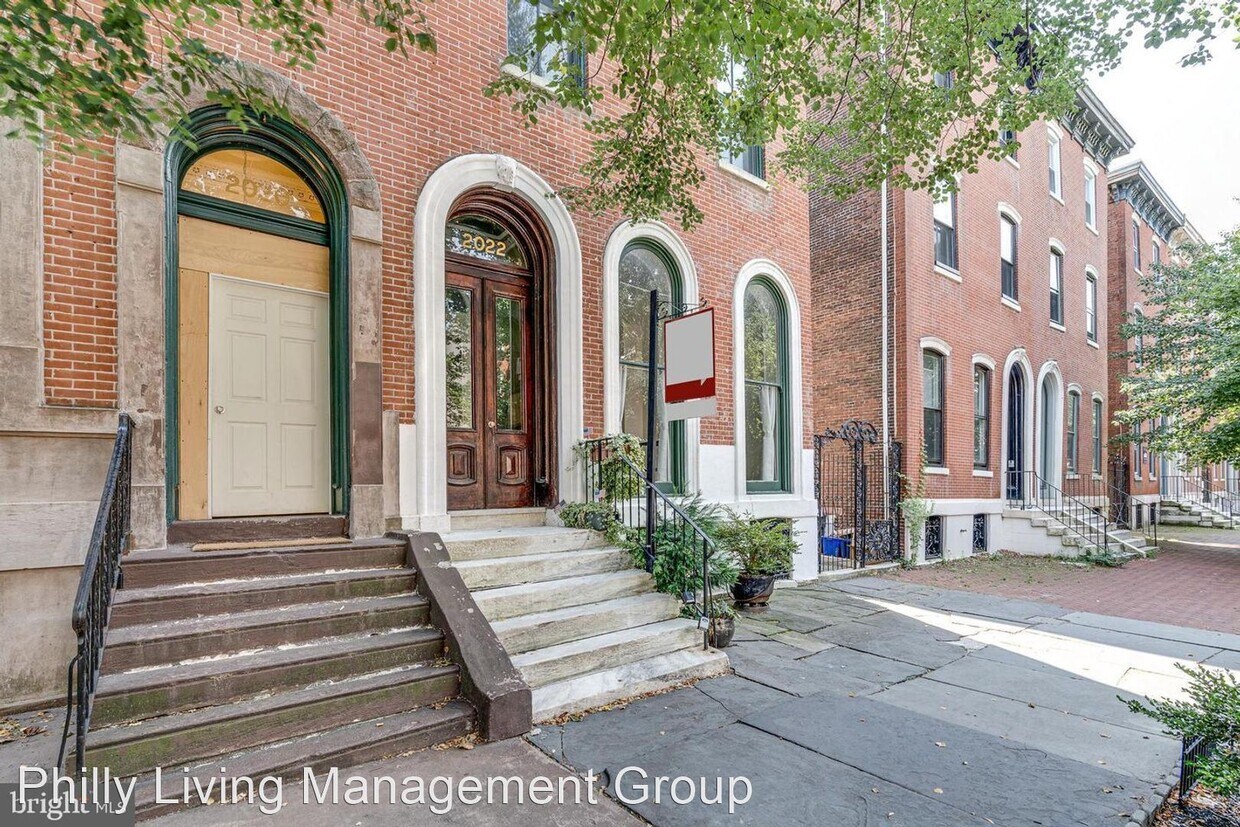 Primary Photo - 2 br, 2 bath House - 2022 Green St #1