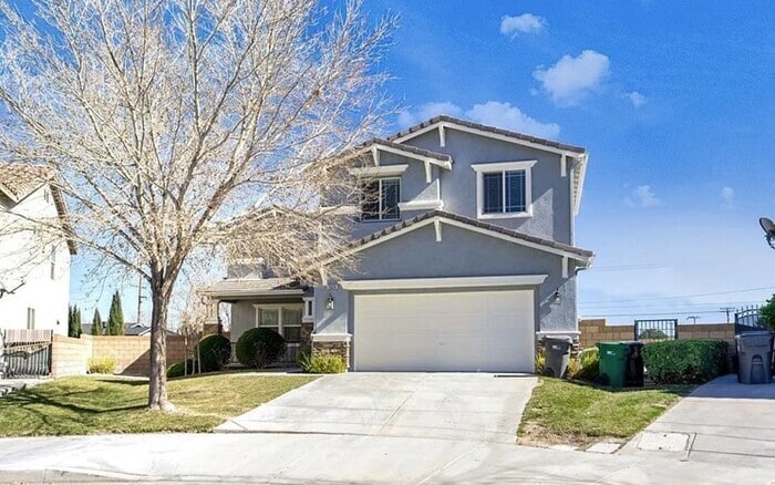 Primary Photo - 2026 Krystal Avenue, Lancaster, CA, 93536
