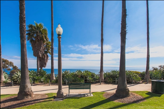 Beautiful Palisades Park in front of the Building - 515 Ocean Ave (Santa Monica, CA) Apartment