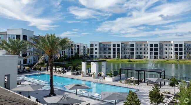 Building Photo - Afton Palms