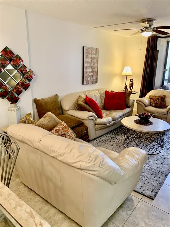 Foto del edificio - 3006 Caring Way