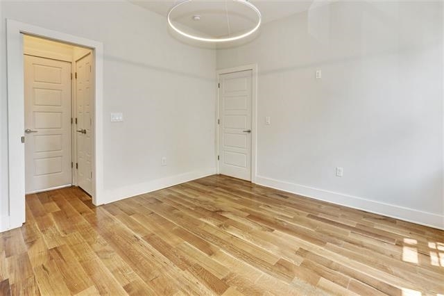 Foto del edificio - 46 Hopkins Ave