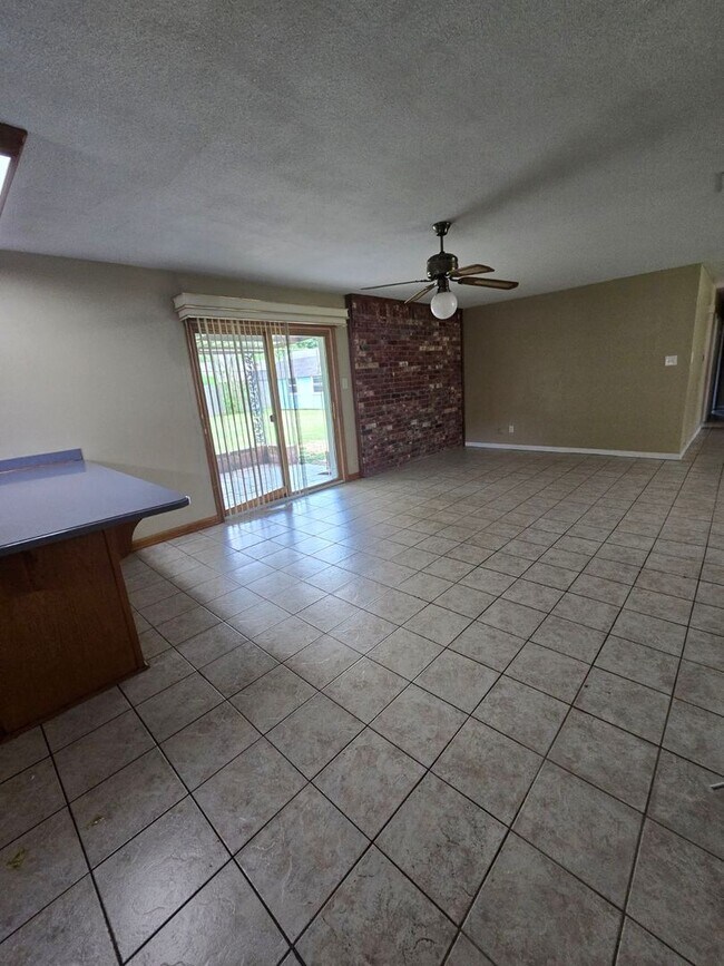 Foto del edificio - $500 Off 1st Month Special