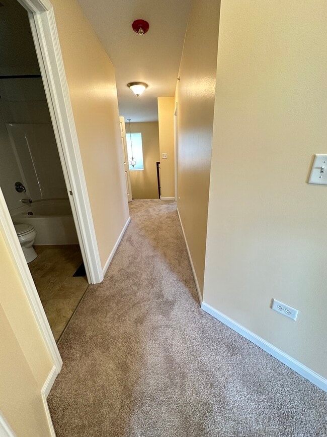 Building Photo - 2851 Henley Ln