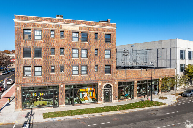 Building Photo - Argonne Apartments