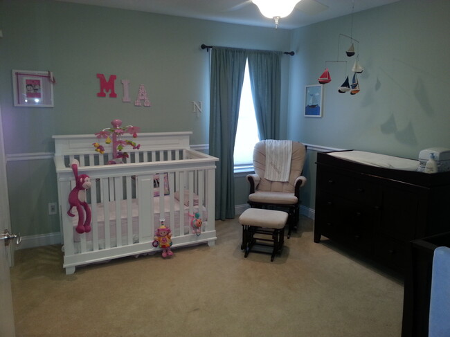 2nd Bedroom - 131 Country Club Dr