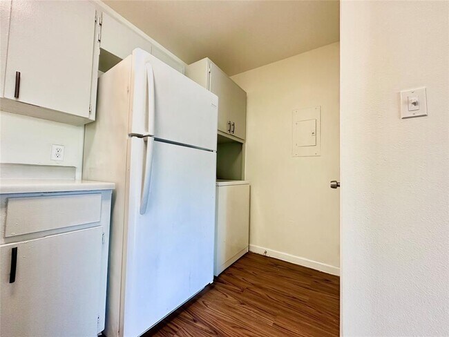 Foto del edificio - 8625 Fireside Dr