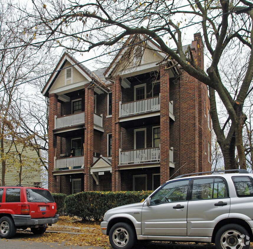 Building Photo - 1263 Elsinore Pl