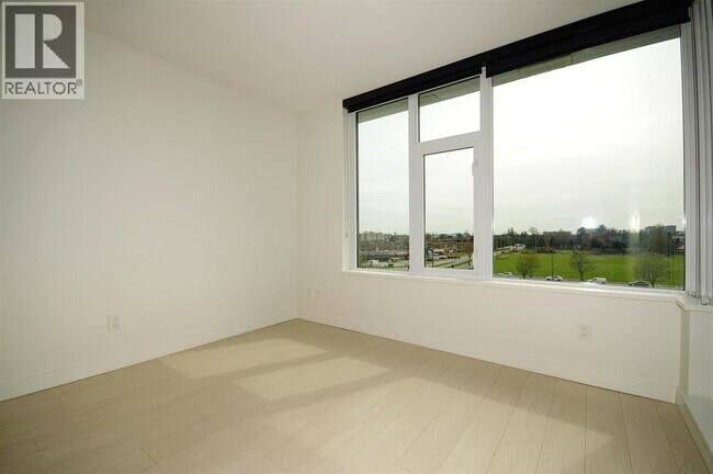 Building Photo - 3300 Ketcheson Rd