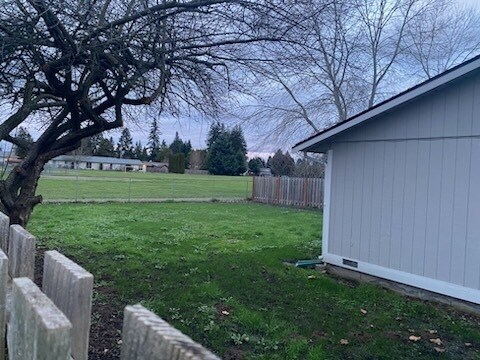 Foto del edificio - 1803 10th St