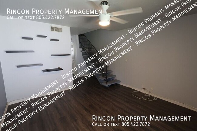 Foto del edificio - 3467 Highwood Ct