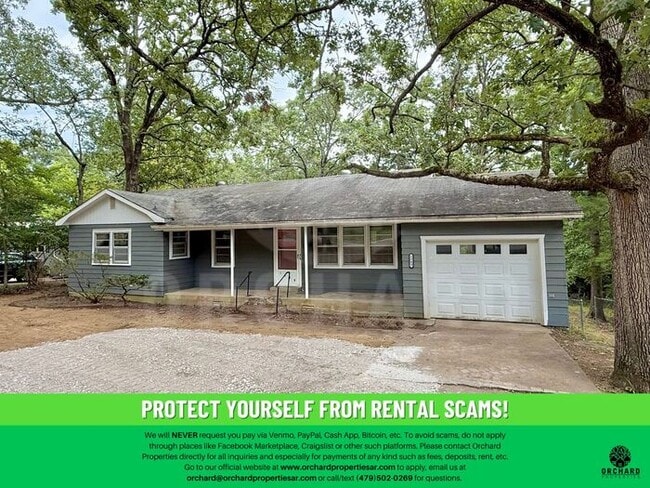 3 bedroom, 2 Bath House Near University of... - 3 bedroom, 2 Bath House Near University of...