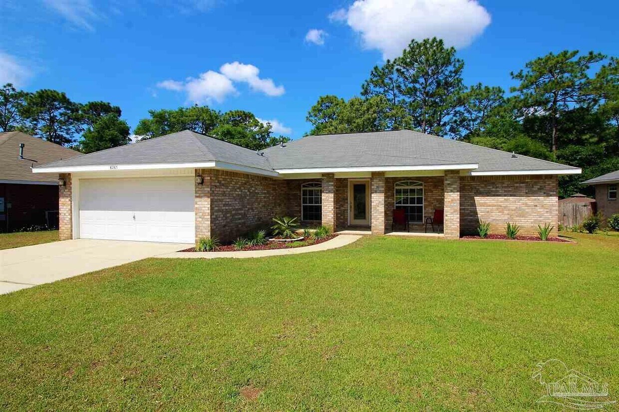 Foto principal - 6265 Tributary St
