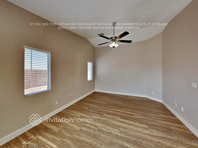 Foto del edificio - 6240 Branded Brook Ave