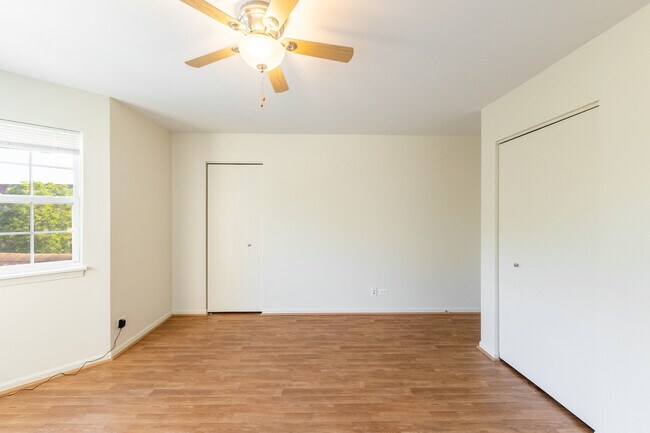 Foto del edificio - 2349 W 18th Pl