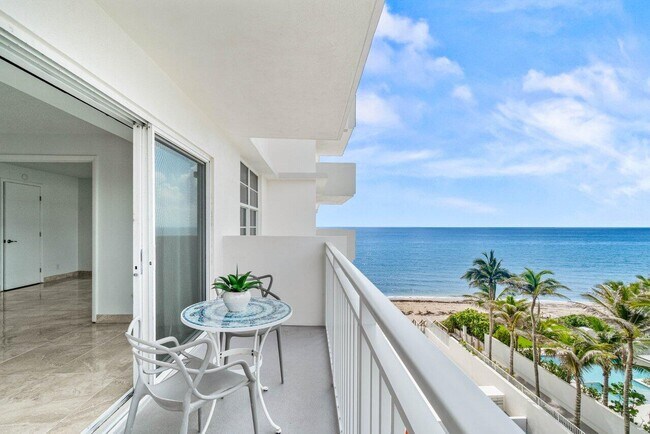 Building Photo - 4511 S Ocean Blvd