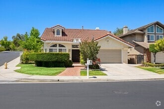 Building Photo - 1851 Chantilly Ln