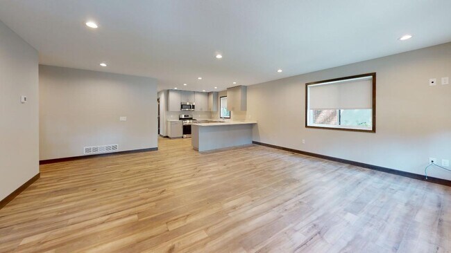 Foto del edificio - 2116 Como Ave SE