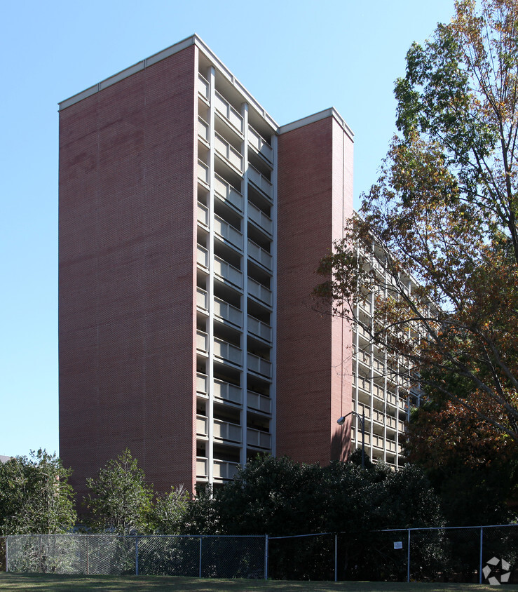 Foto del edificio - Sullivan Residence Hall