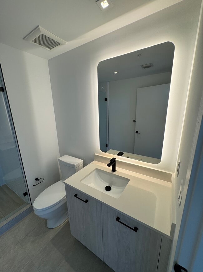 Building Photo - 52 NW 32nd St