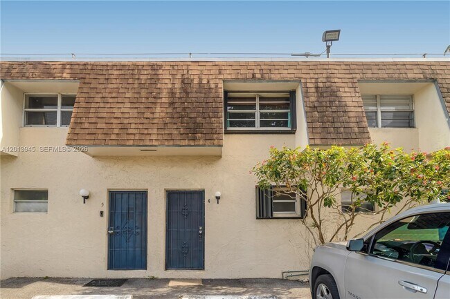 Foto del edificio - 15385 S Dixie Hwy