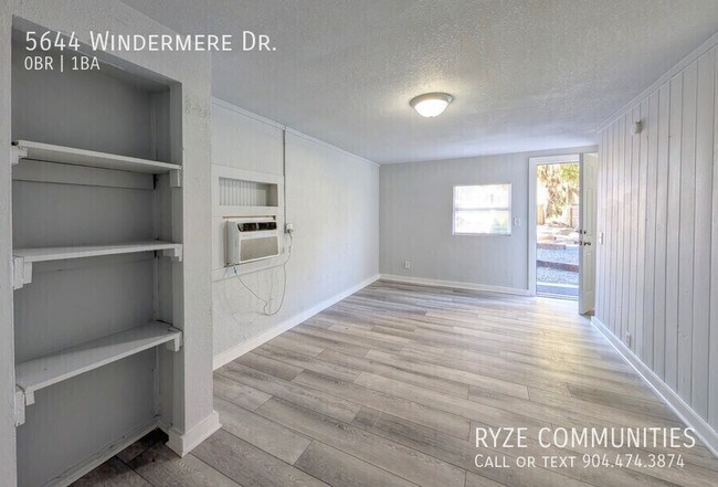 Foto del edificio - 5644 Windermere Dr
