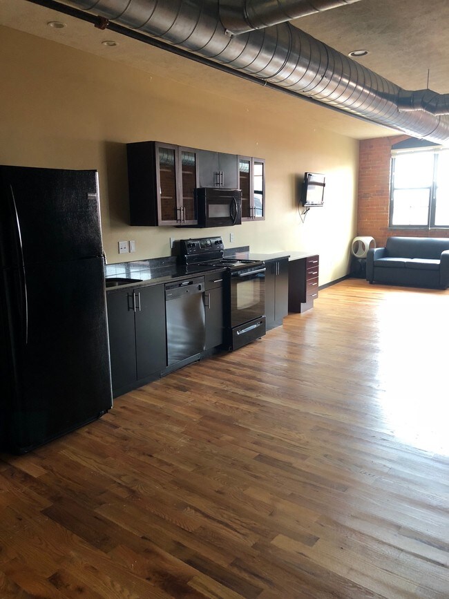 Woodard Station Lofts Apartments Owosso Mi West Side Unit Woodard Station Lofts