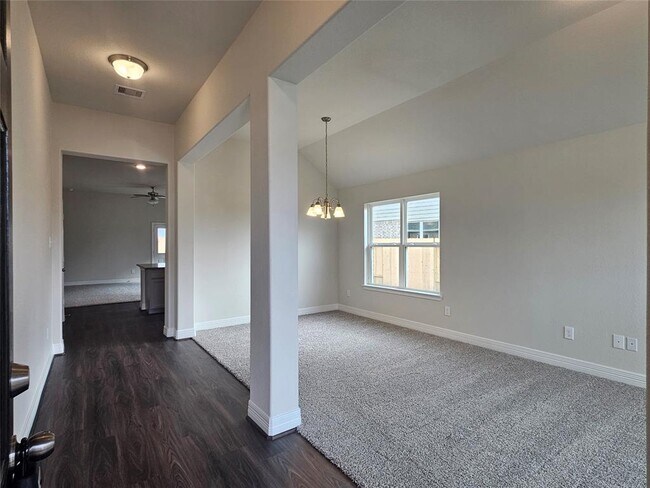 Building Photo - 2506 Windstream Ln