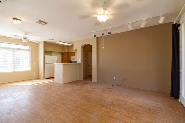 Building Photo - 778 S Jesse St