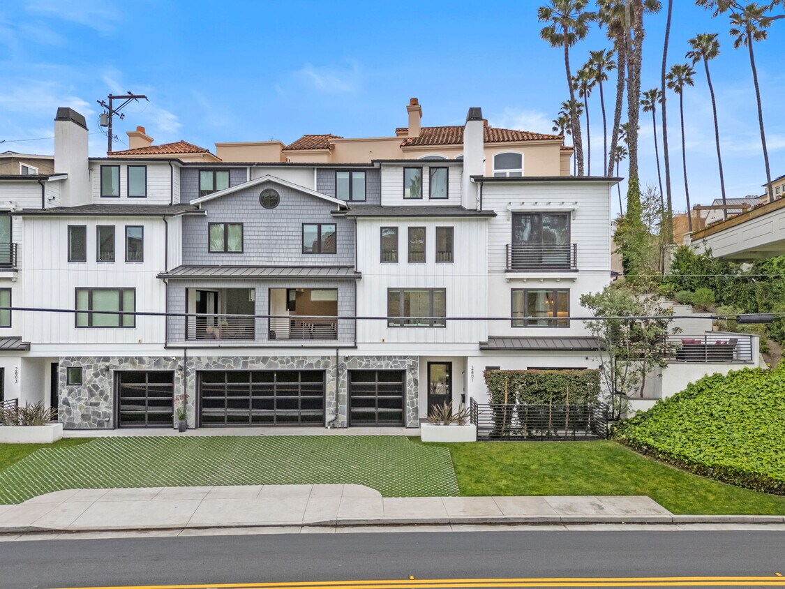 Home to right of the photo. - 2801 Bayside Dr