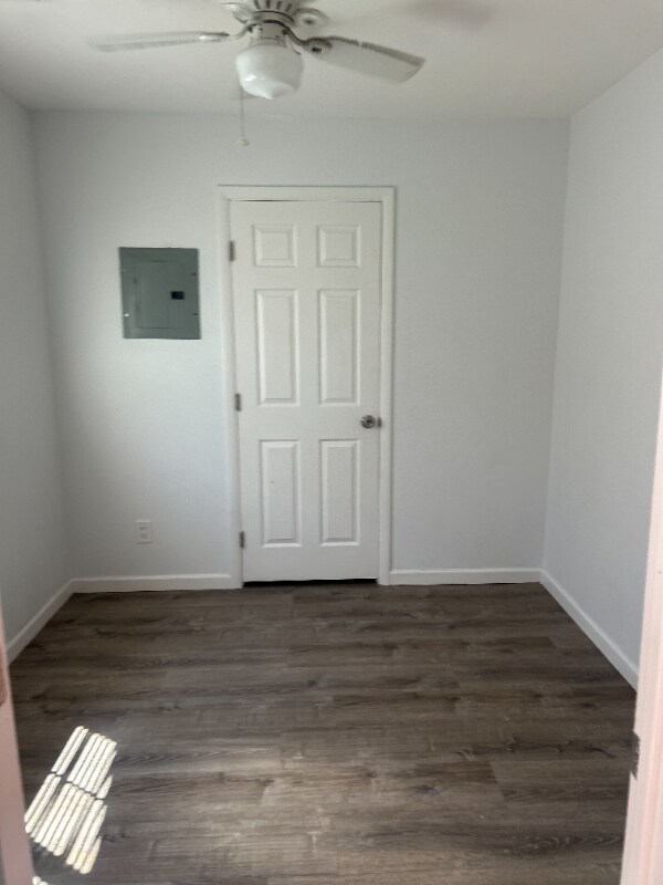 Foto del edificio - 311 N Laurel Ave