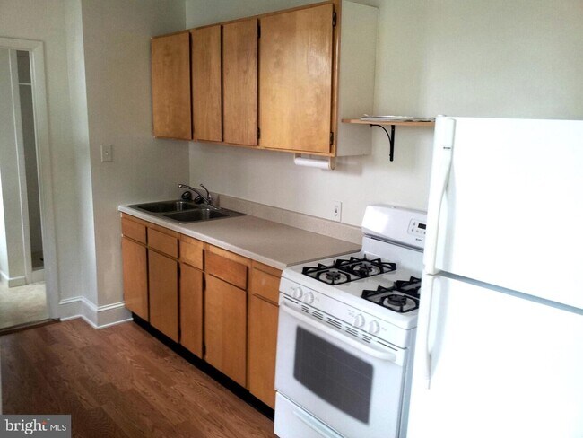 Foto del edificio - 4217 Jefferson St
