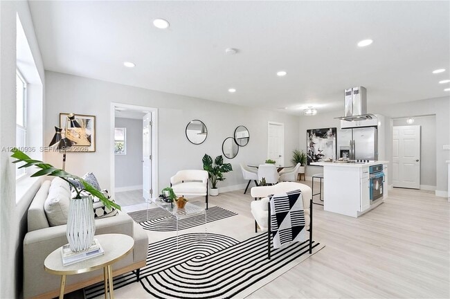 Foto del edificio - 925 NW 84th St