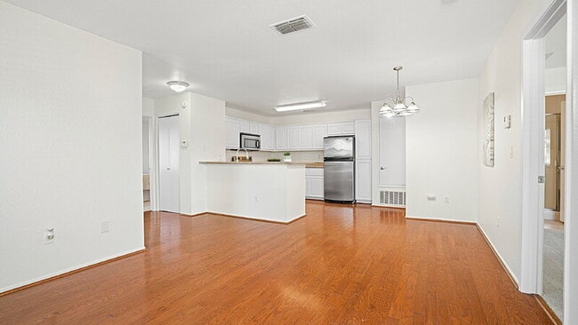 Building Photo - 2915 N Texas St
