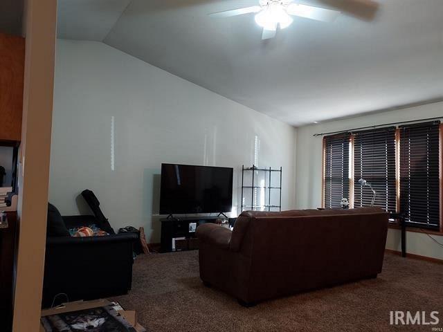 Building Photo - 906 W Countryside Ln