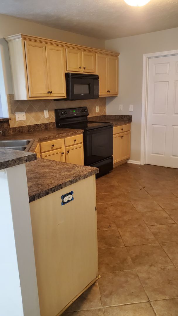 Foto del edificio - 5841 Conservation Ct