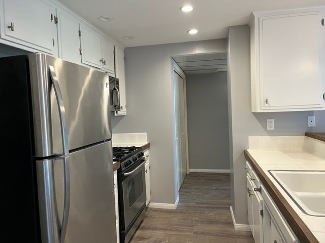 Building Photo - 15515 W Sunset Blvd