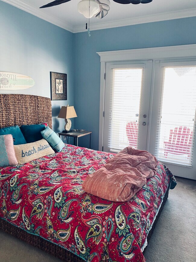 Foto del edificio - 18705 Mainmast Dr